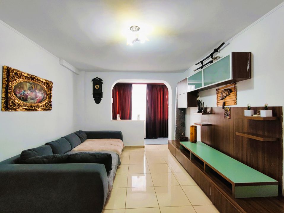 Apartament cu 3 camere de închiriat în Centru, Constanța – fotografia 2 din 16