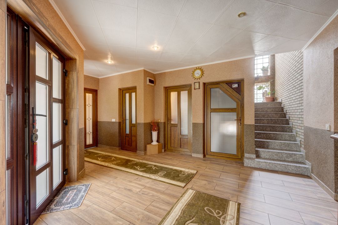 Casă cu 6 camere de vânzare în Afumați – fotografia 5 din 19
