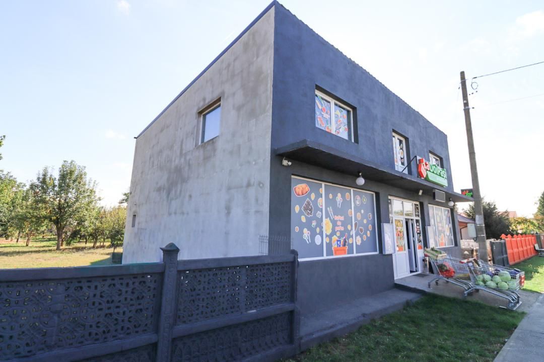 Spațiu comercial cu 3 camere de vânzare în Central, Tamadau Mare – fotografia 22 din 24