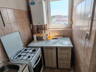 Garsonieră cu 1 cameră de închiriat în Titan, București – fotografia 4 din 6
