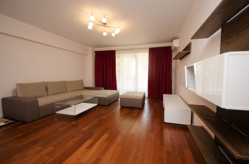 Apartament cu 3 camere de închiriat în P-ta Victoriei, București – fotografia 3 din 15