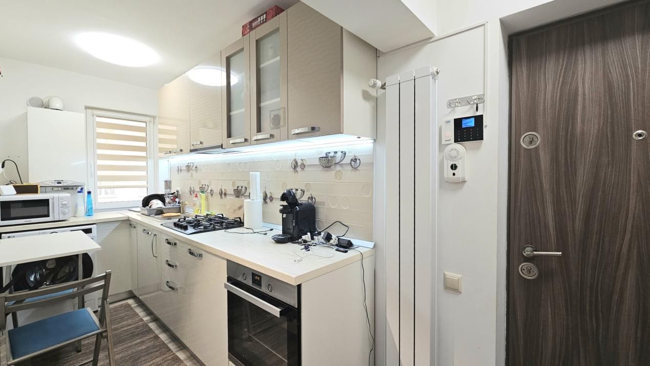 Apartament cu 2 camere de vânzare în Central, Predeal – fotografia 2 din 26