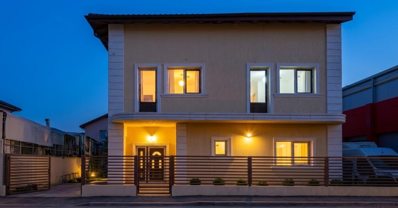 Casă cu 7 camere de vânzare în Andronache, București – fotografia 1 din 36
