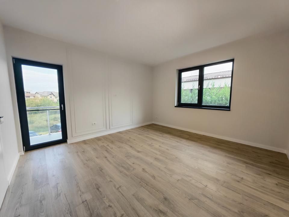 Casă cu 5 camere de vânzare în Otopeni – fotografia 20 din 31