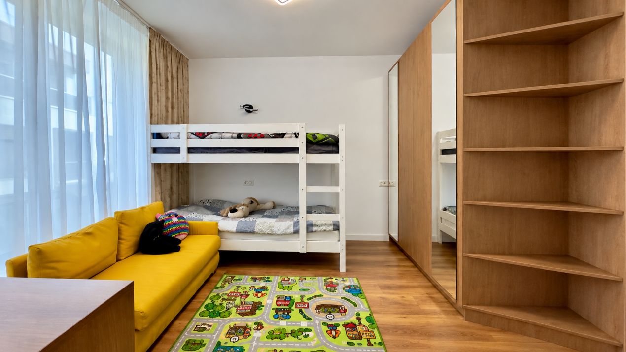 Casă cu 4 camere de vânzare în Nord, Mamaia – fotografia 9 din 29