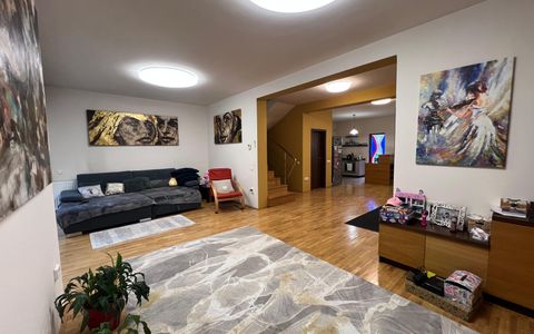 Casă cu 4 camere de vânzare în Gheorgheni, Cluj-Napoca