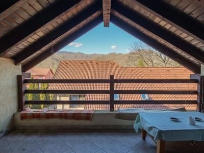 Casă cu 6 camere de vânzare în Sud, Brașov – fotografia 3 din 18