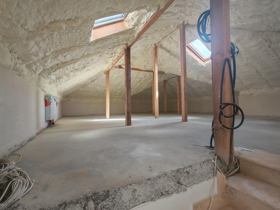 Casă cu 6 camere de vânzare în Tunari – fotografia 17 din 20