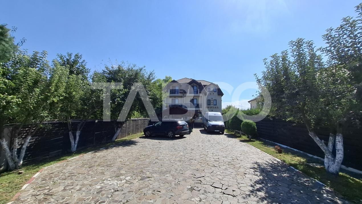 Hotel / pensiune cu 10 camere de vânzare în Prejmer – fotografia 2 din 32