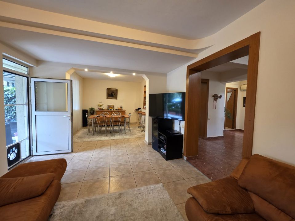 Casă cu 6 camere de vânzare în Est, Bragadiru – fotografia 16 din 22