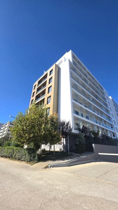Apartament cu 2 camere de vânzare în Voluntari – fotografia 1 din 17