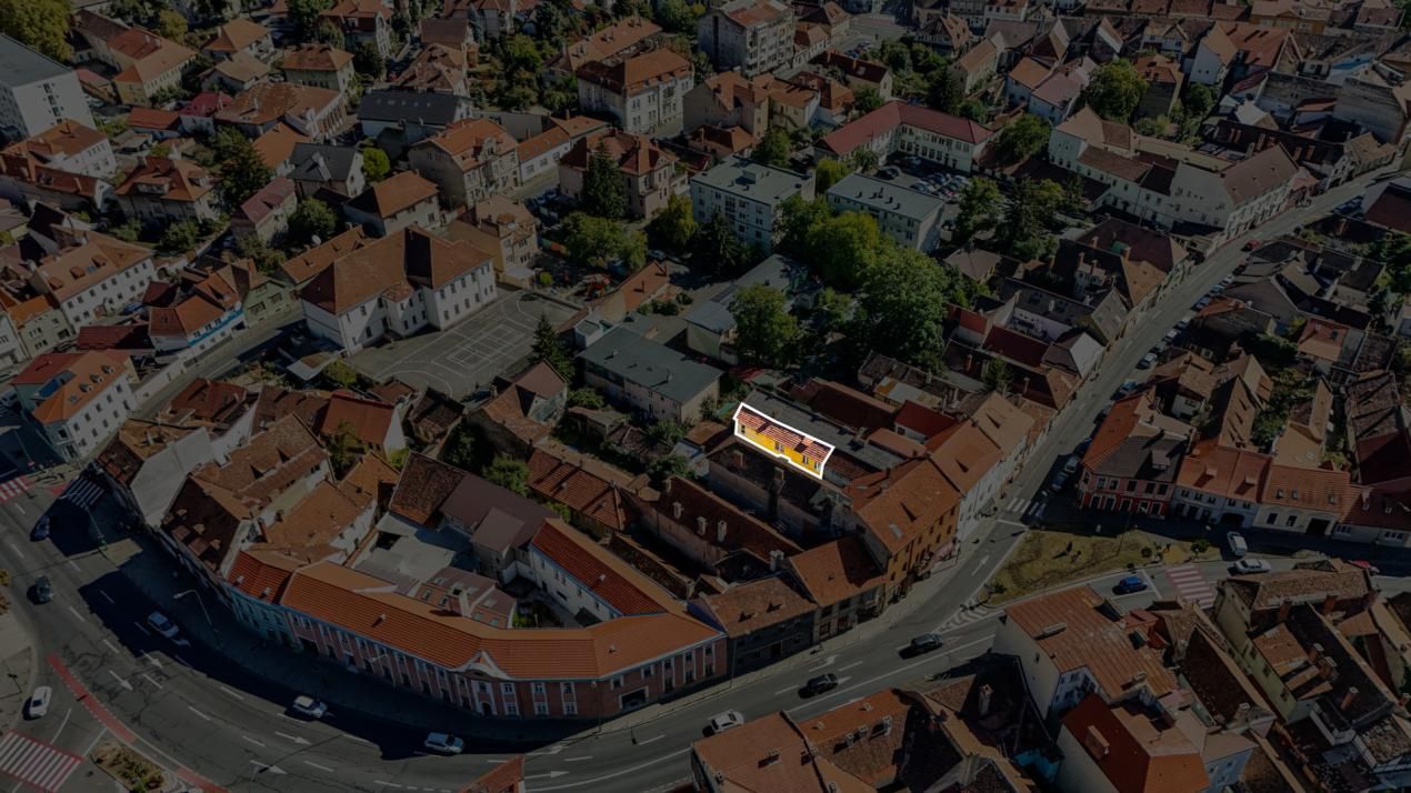 Apartament cu 2 camere de vânzare în Centrul Istoric, Brașov – fotografia 17 din 19