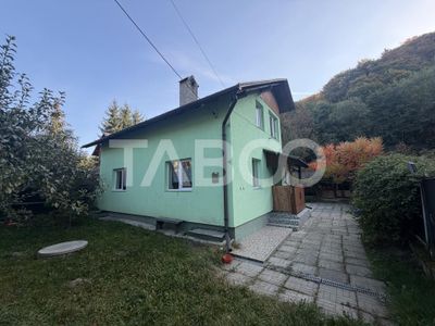Casă cu 5 camere de vânzare în Dejani – fotografia 4 din 13