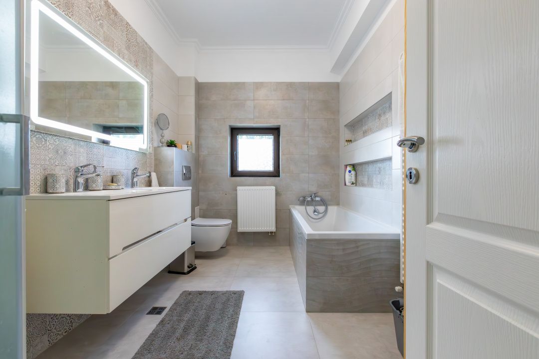 Casă cu 5 camere de vânzare în Gheraiesti, Bacău – fotografia 23 din 30