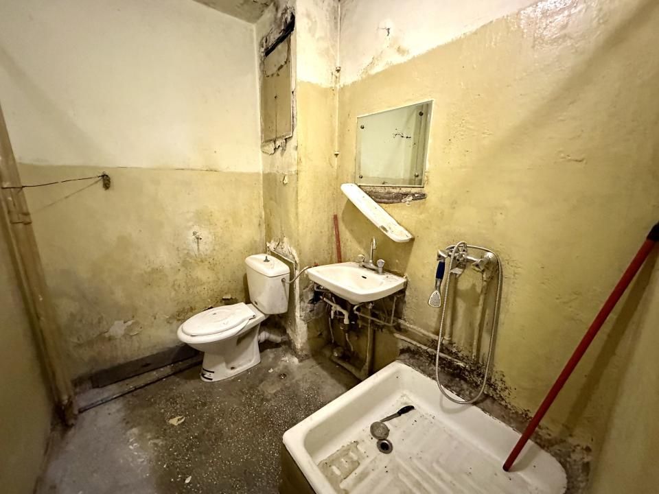 Apartament cu 4 camere de vânzare în Rahova, București – fotografia 9 din 9