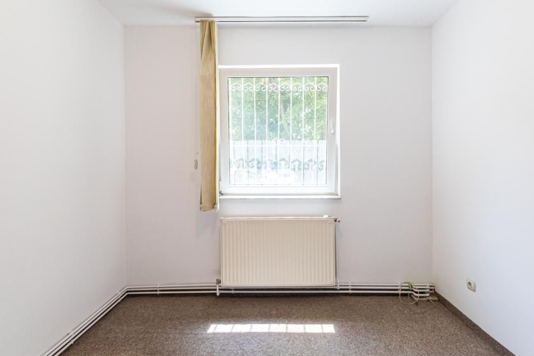 Spațiu de birouri cu 2 camere de închiriat în Scriitorilor, Brașov – fotografia 1 din 10