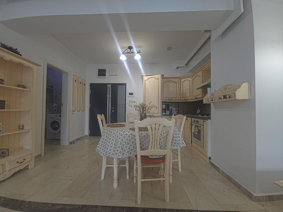 Apartament cu 2 camere de vânzare în Central, Mamaia – fotografia 22 din 26