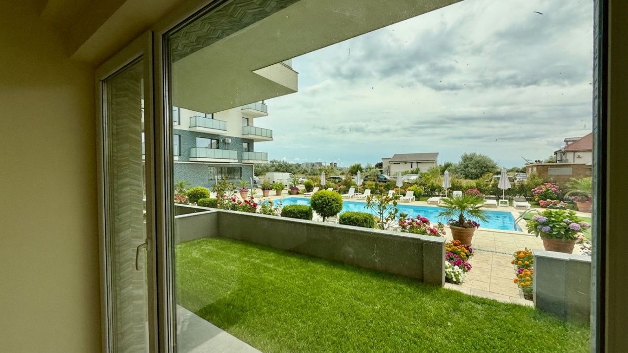 Apartament cu 2 camere de vânzare în Mamaia – fotografia 1 din 27