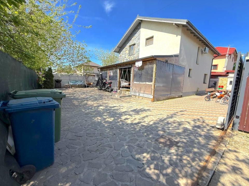 Casă cu 4 camere de vânzare în Central, Berceni – fotografia 40 din 44