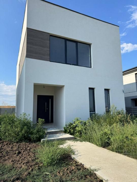 Casă cu 4 camere de vânzare în Central, Tunari – fotografia 6 din 14