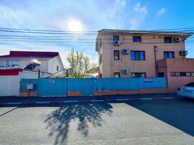 Casă cu 12 camere de vânzare în Central, Mamaia-Sat – fotografia 3 din 20