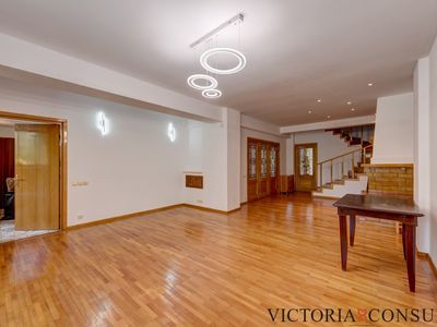 Apartament cu 4 camere de închiriat în 1 Mai, București – fotografia 4 din 25