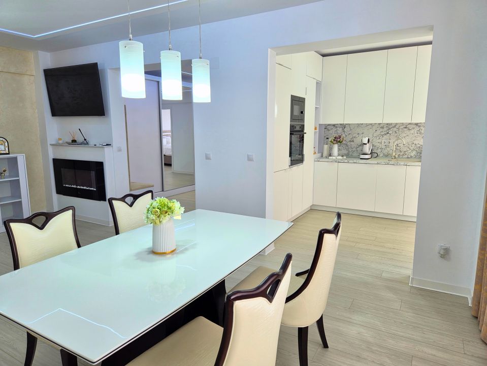 Apartament cu 3 camere de închiriat în Ferdinand-CPL, Râmnicu Vâlcea – fotografia 5 din 14