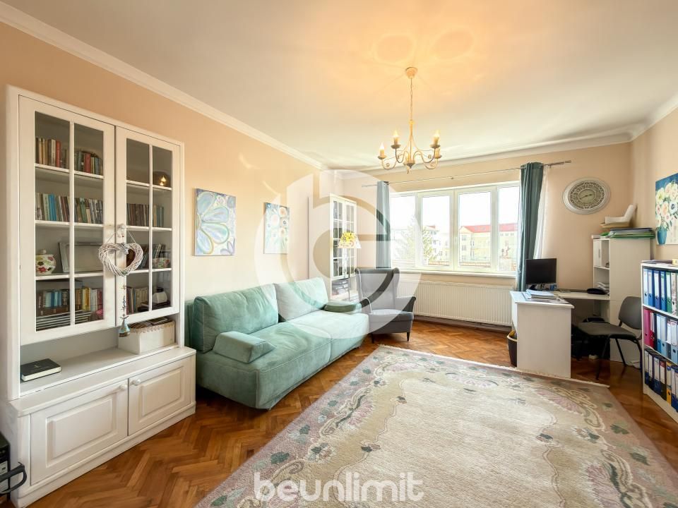 Apartament cu 4 camere de vânzare în Central, Sibiu – fotografia 3 din 19