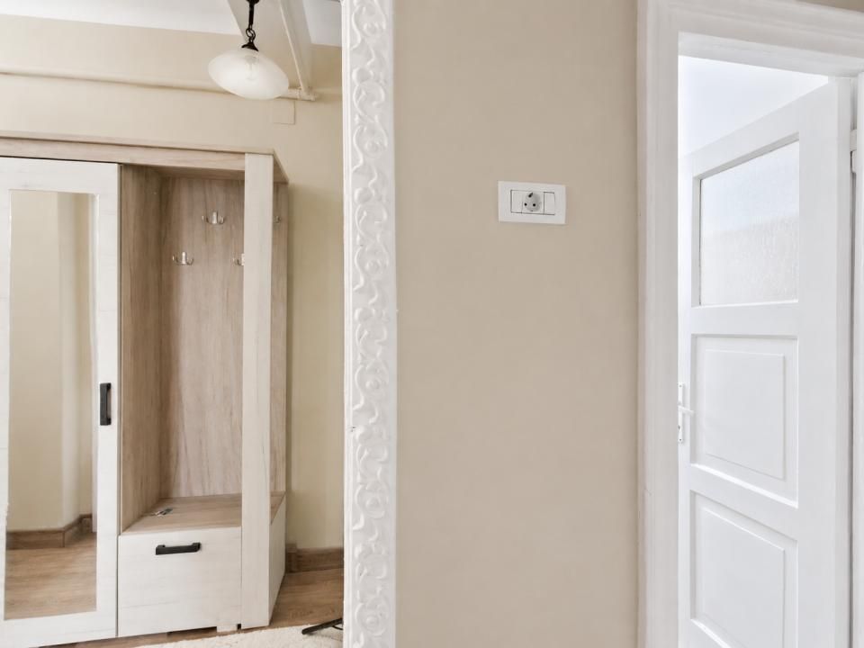 Apartament cu 2 camere de închiriat în Central, Brașov – fotografia 12 din 13