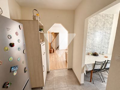 Apartament cu 2 camere de vânzare în Central, Cisnădie – fotografia 2 din 6