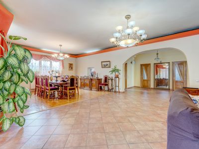 Casă cu 6 camere de vânzare în Fundeni, București – fotografia 5 din 48