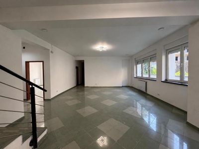 Spațiu de birouri cu 5 camere de închiriat în Cotroceni, București – fotografia 4 din 20