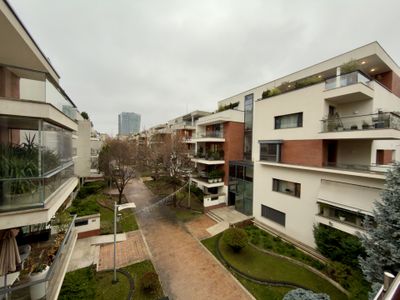 Apartament cu 5 camere de închiriat în Victoriei, București – fotografia 2 din 18