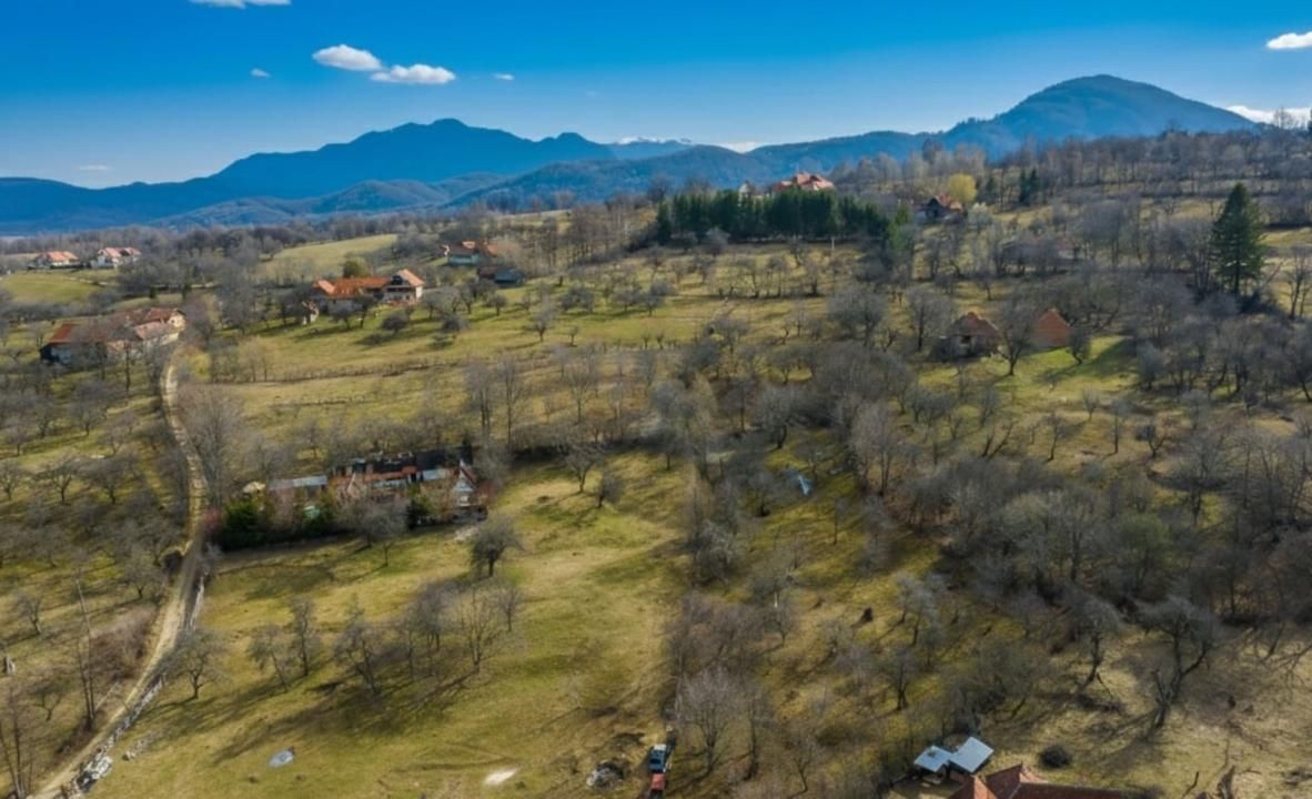 Teren de vânzare în Central, Bran – fotografia 4 din 14