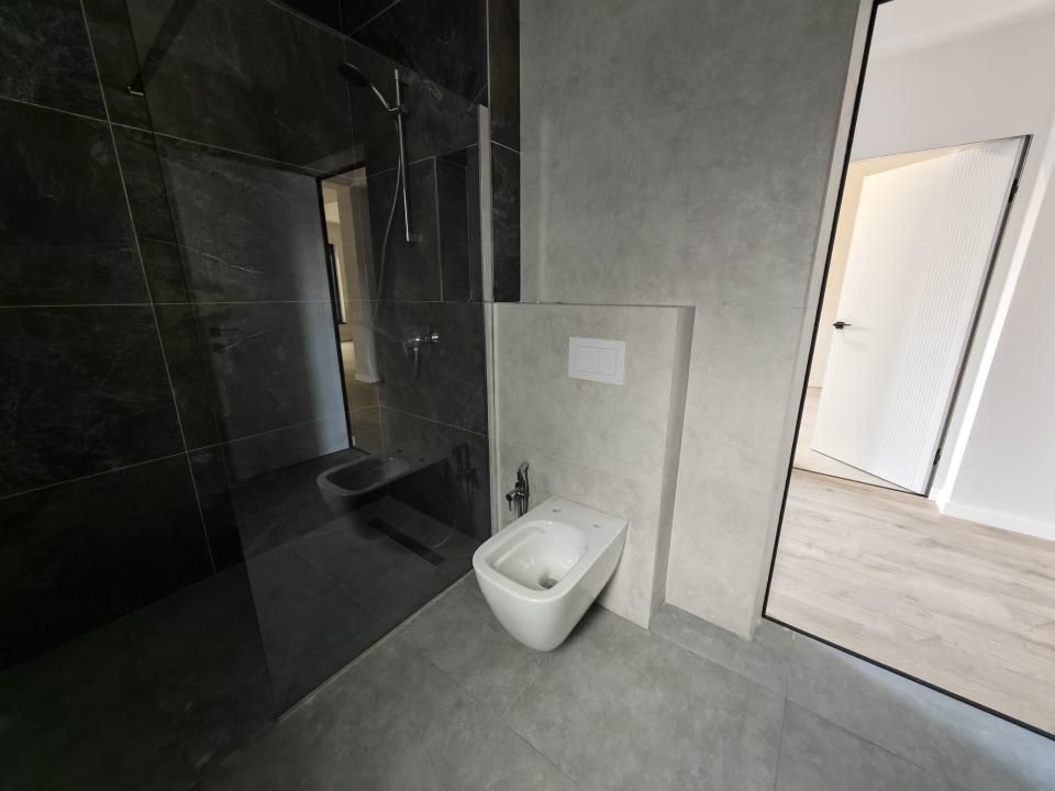 Casă cu 5 camere de vânzare în Otopeni – fotografia 25 din 31