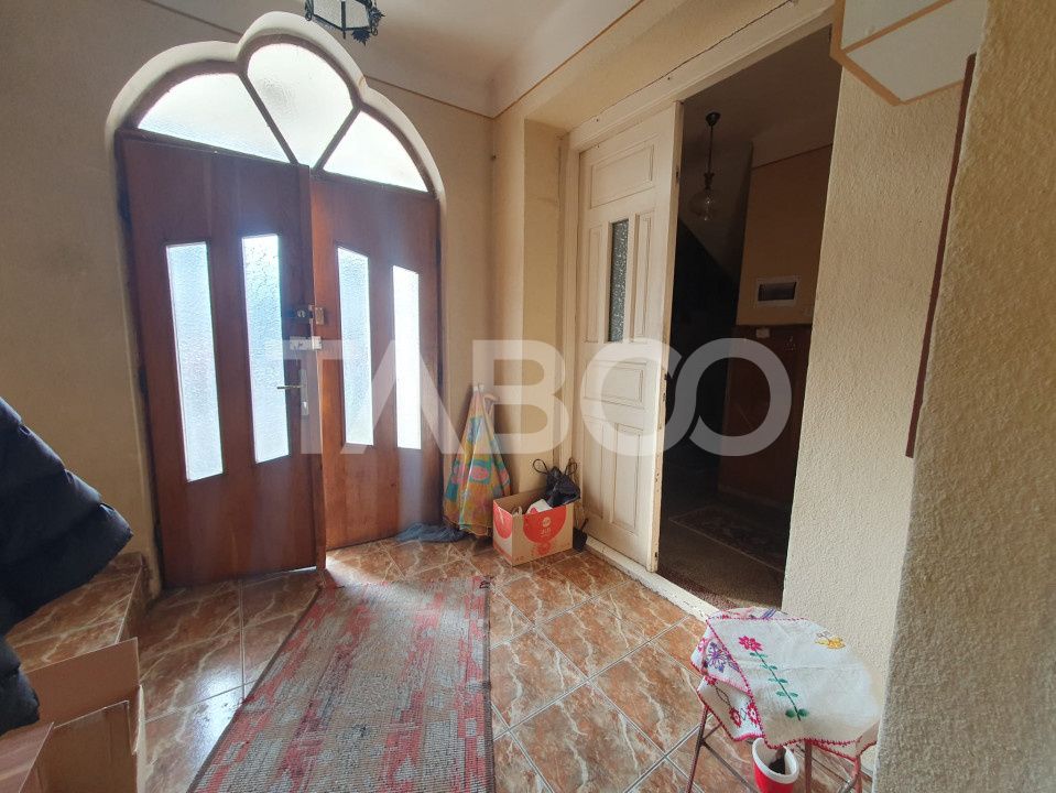 Casă cu 5 camere de vânzare în Făgăraș – fotografia 8 din 12