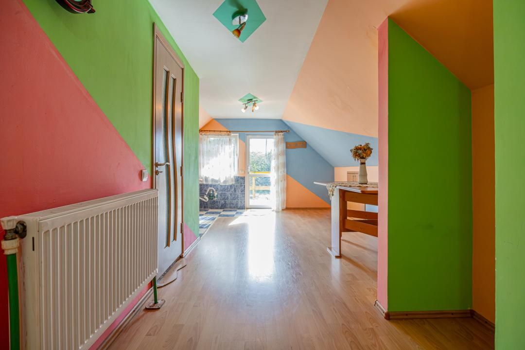 Casă cu 4 camere de vânzare în Central, Magura – fotografia 33 din 40