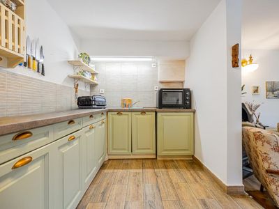 Casă cu 7 camere de vânzare în Central, Bran – fotografia 5 din 38