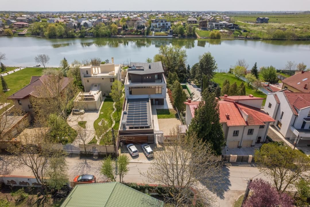 Casă cu 7 camere de vânzare în Mogoșoaia – fotografia 22 din 26