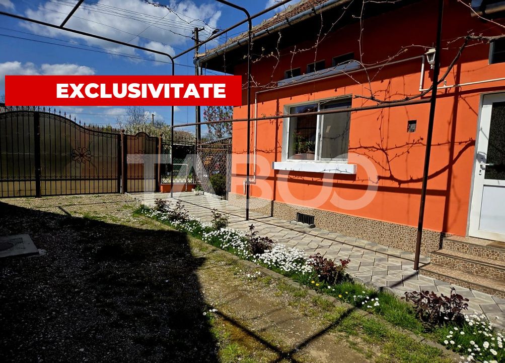 Casă cu 3 camere de vânzare în Beclean – fotografia 1 din 16
