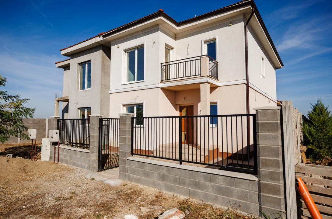 Casă cu 5 camere de vânzare în Săcălaz – fotografia 3 din 43