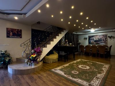 Casă cu 9 camere de vânzare în Afumați – fotografia 5 din 17