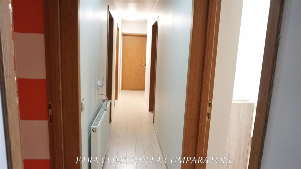 Casă cu 7 camere de vânzare în 1 Mai, Râmnicu Vâlcea – fotografia 19 din 25