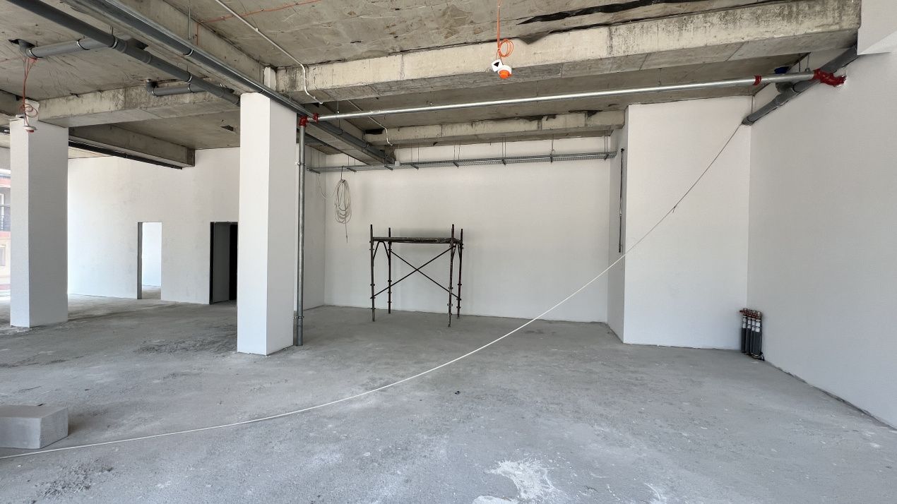 Spațiu comercial cu 3 camere de închiriat în Universitate, Constanța – fotografia 7 din 21