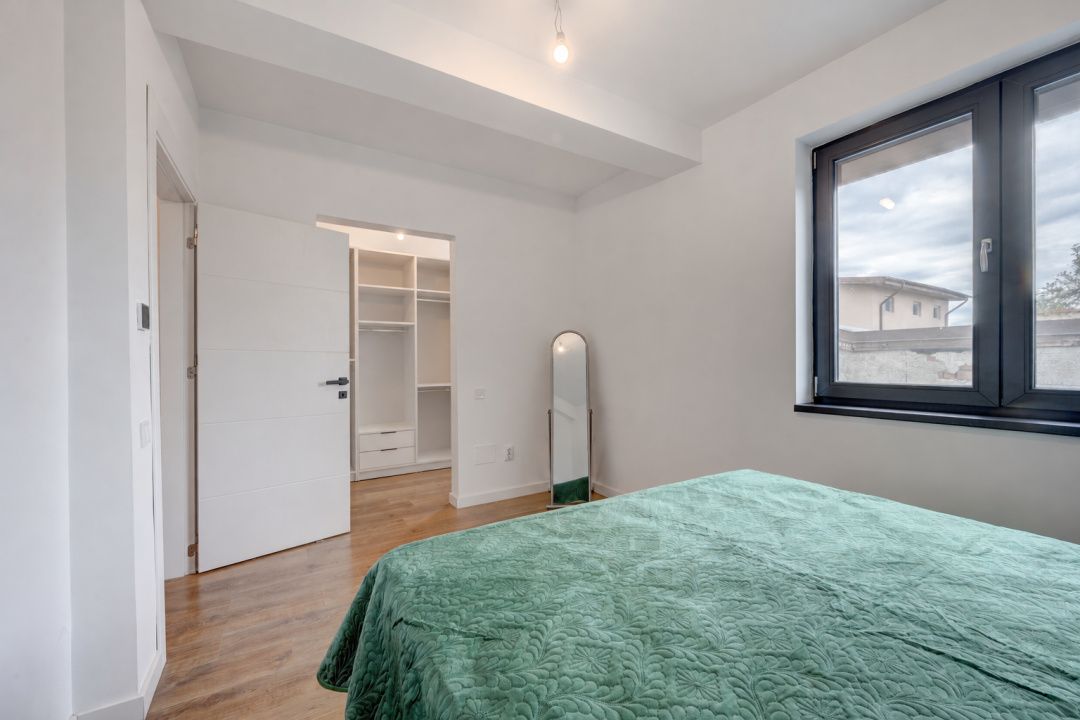 Casă cu 4 camere de vânzare în Alexandriei, București – fotografia 23 din 35
