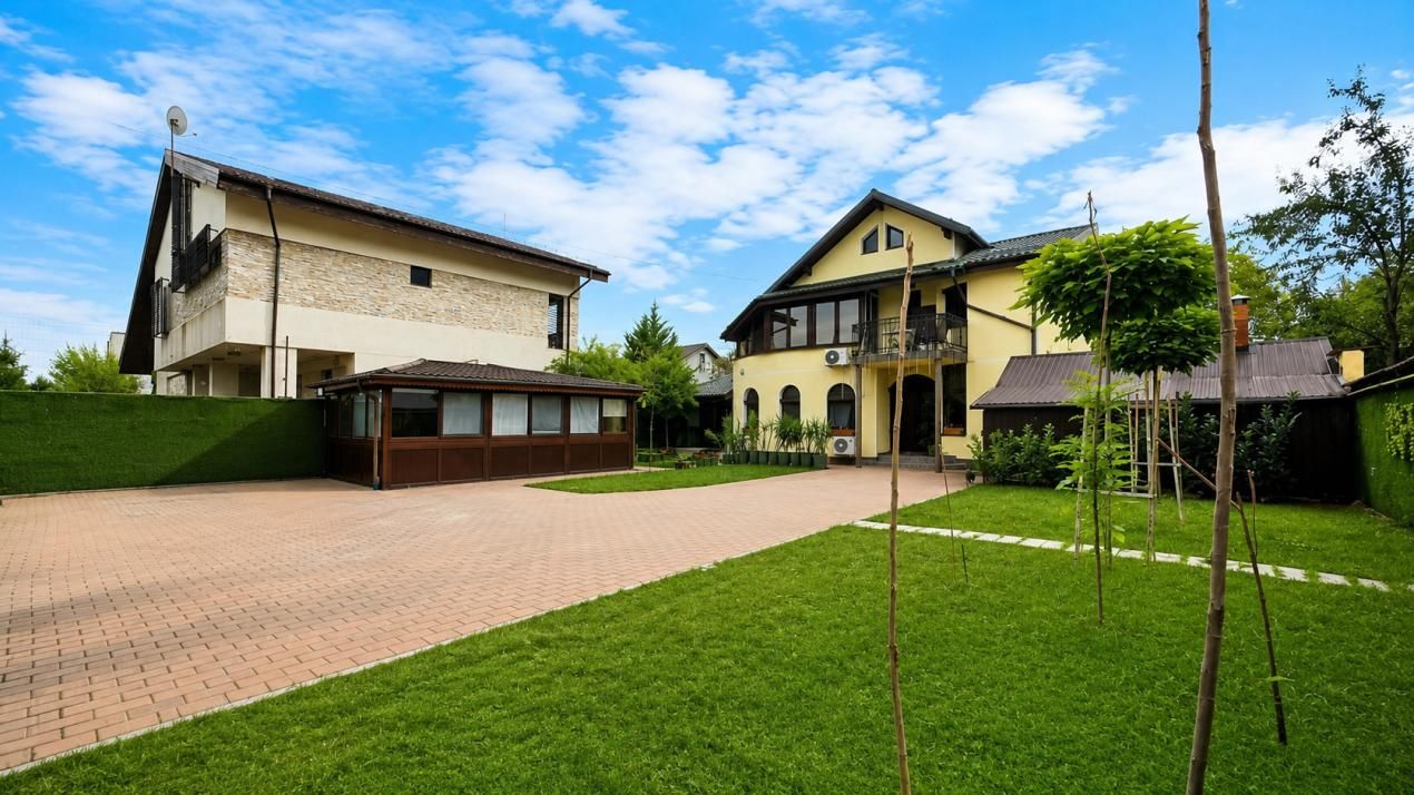 Casă cu 8 camere de vânzare în Mogoșoaia – fotografia 9 din 24