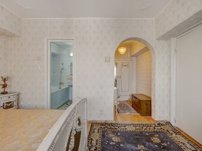 Apartament cu 4 camere de vânzare în 1 Mai, București – fotografia 5 din 28