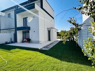 Casă cu 4 camere de vânzare în Corbeanca – fotografia 4 din 24