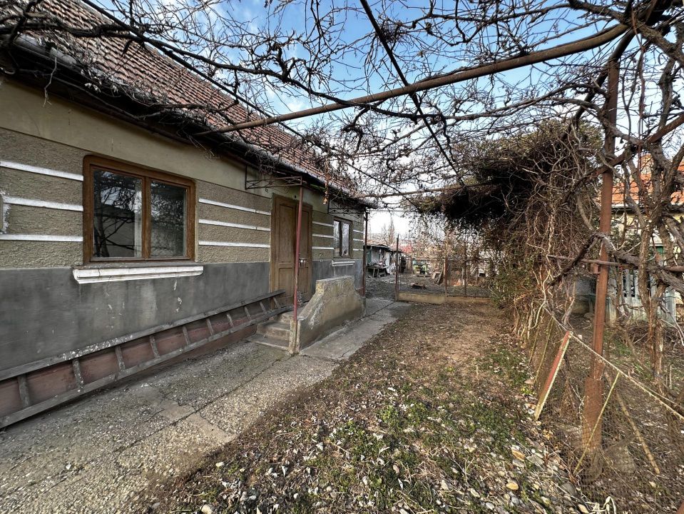 Casă cu 3 camere de vânzare în Barabant, Alba Iulia – fotografia 1 din 12