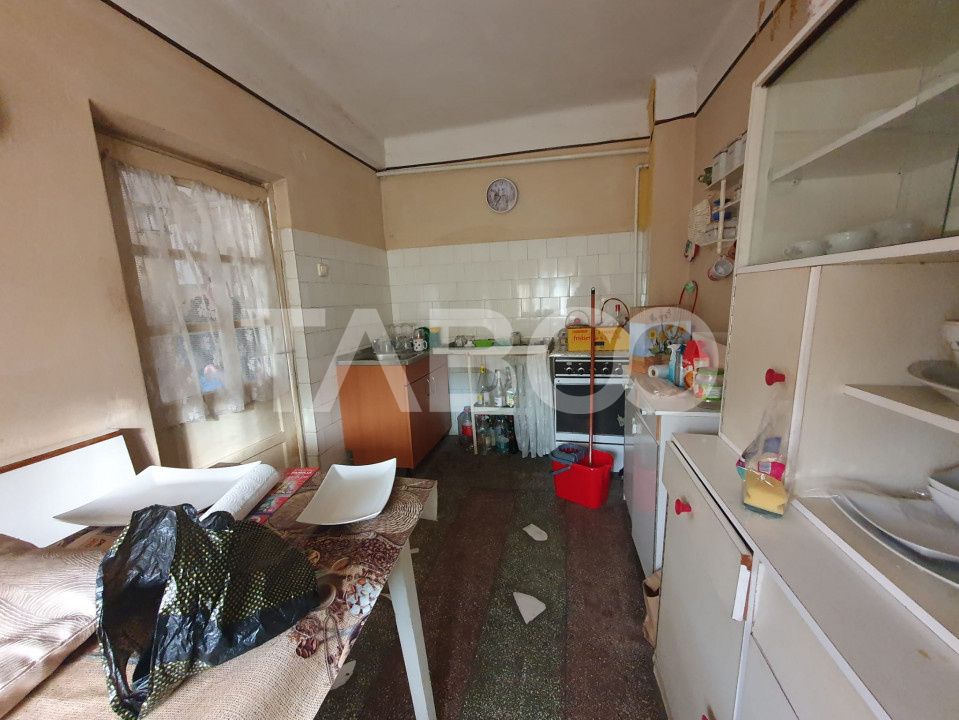 Casă cu 5 camere de vânzare în Făgăraș – fotografia 10 din 12